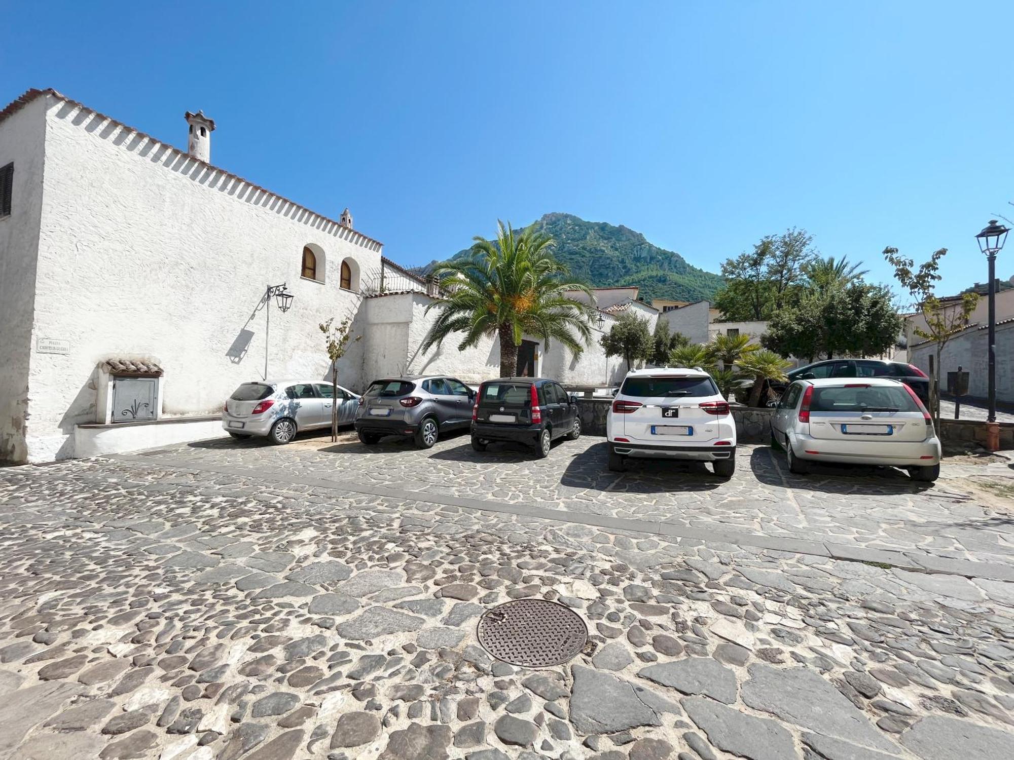 Casa Lia - Independent Apartment In The Gulf Of Orosei Galtellì Extérieur photo